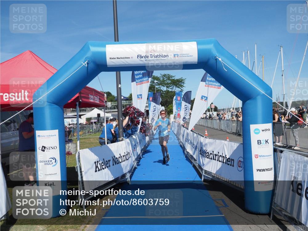 17.08.2025 - KN Förde Triathlon 2025 MichiJ http://msf.ph/oto/8603759 17.08.2025 14:18:49 Laufen 478 meine-sportfotos.de