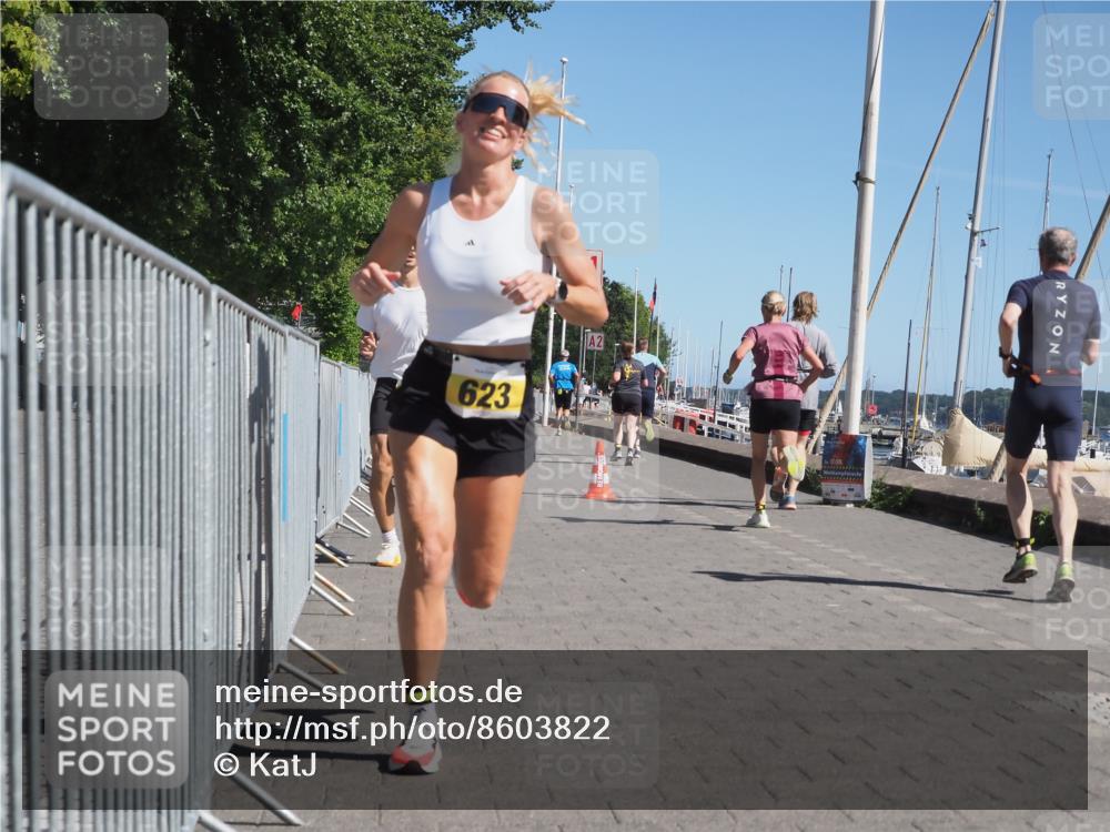 17.08.2025 - KN Förde Triathlon 2025 KatJ http://msf.ph/oto/8603822 17.08.2025 11:56:51 Laufen 297, 373, 389, 601, 622, 623 meine-sportfotos.de