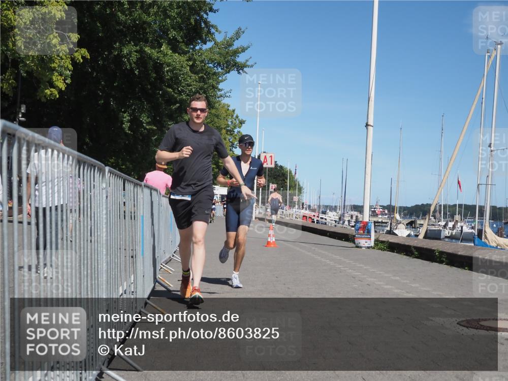17.08.2025 - KN Förde Triathlon 2025 KatJ http://msf.ph/oto/8603825 17.08.2025 13:46:28 Laufen 448, 459, 490 meine-sportfotos.de