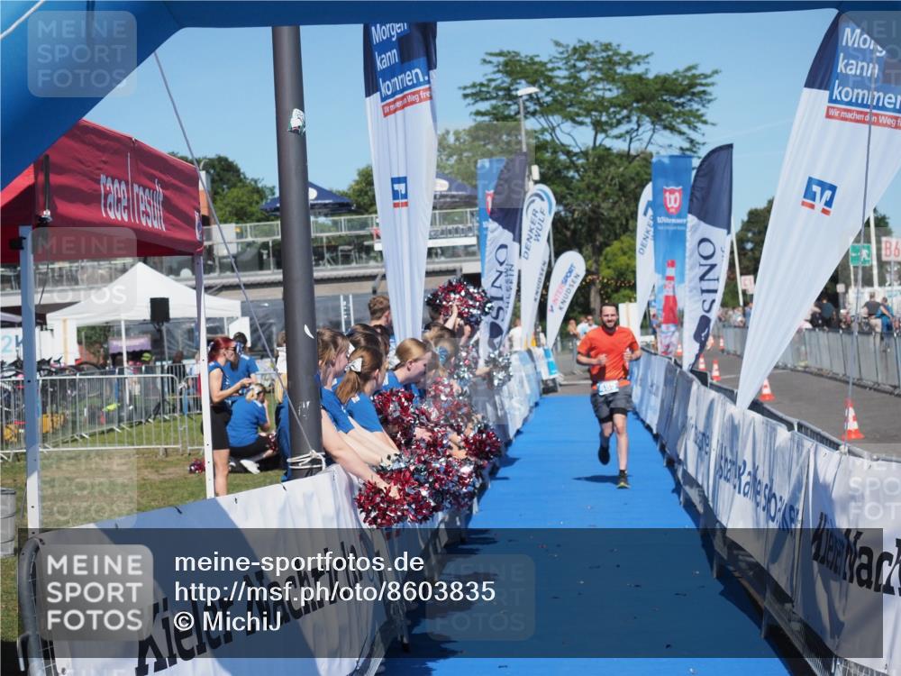 17.08.2025 - KN Förde Triathlon 2025 MichiJ http://msf.ph/oto/8603835 17.08.2025 14:18:57 Laufen 485 meine-sportfotos.de