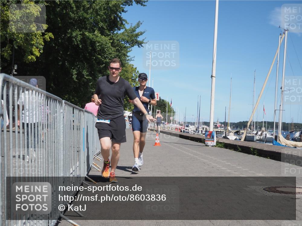 17.08.2025 - KN Förde Triathlon 2025 KatJ http://msf.ph/oto/8603836 17.08.2025 13:46:29 Laufen 448, 459, 490 meine-sportfotos.de