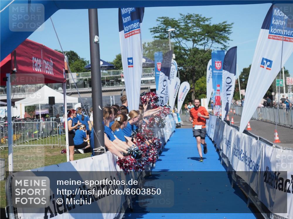 17.08.2025 - KN Förde Triathlon 2025 MichiJ http://msf.ph/oto/8603850 17.08.2025 14:18:57 Laufen 485 meine-sportfotos.de