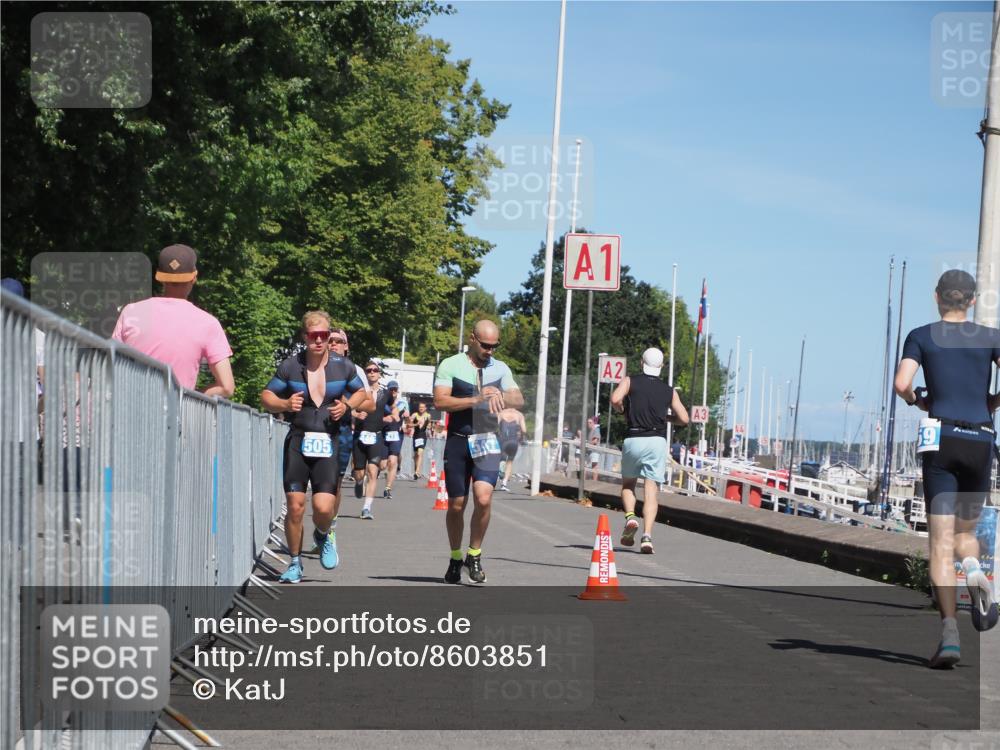 17.08.2025 - KN Förde Triathlon 2025 KatJ http://msf.ph/oto/8603851 17.08.2025 13:46:36 Laufen 416, 505, 547 meine-sportfotos.de