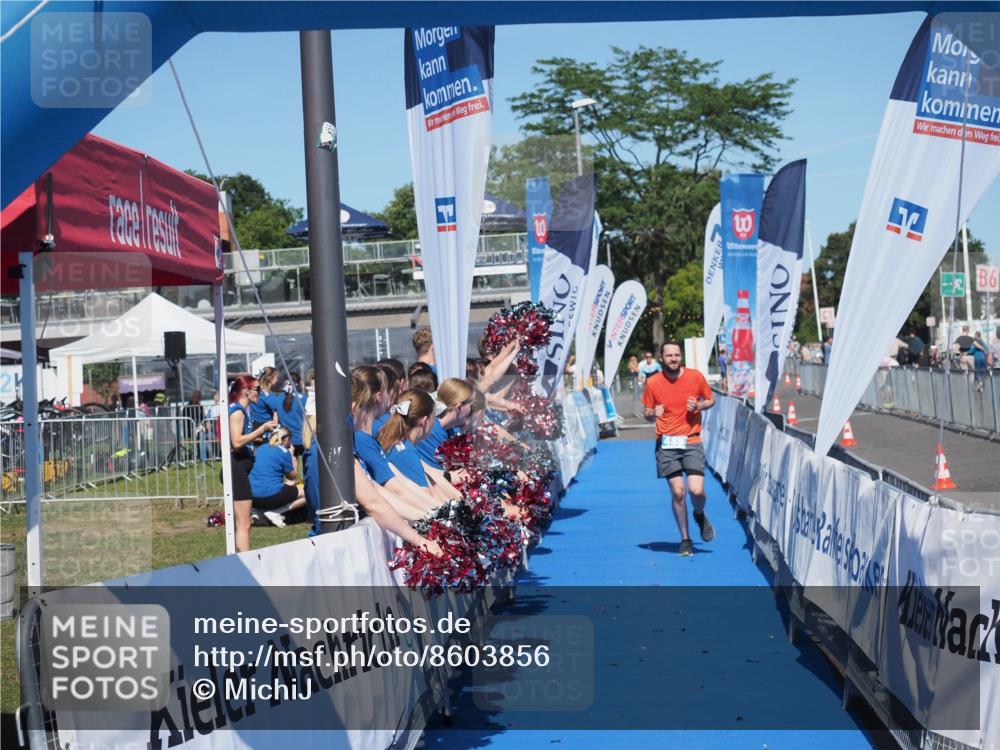17.08.2025 - KN Förde Triathlon 2025 MichiJ http://msf.ph/oto/8603856 17.08.2025 14:18:57 Laufen 485 meine-sportfotos.de