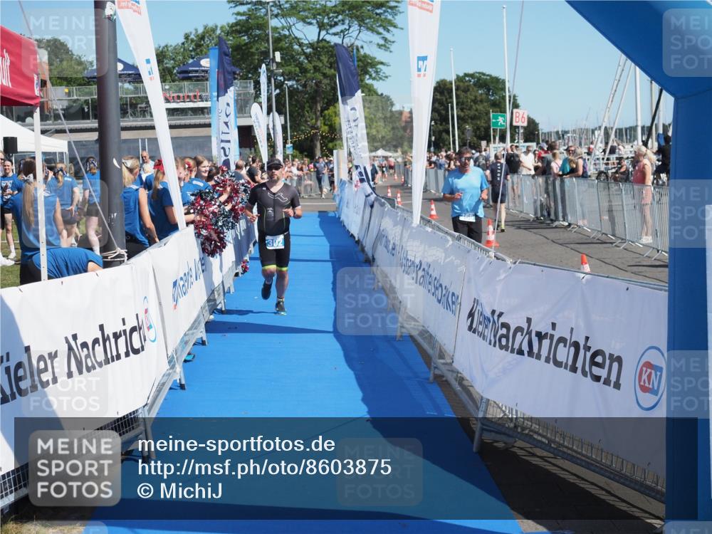 17.08.2025 - KN Förde Triathlon 2025 MichiJ http://msf.ph/oto/8603875 17.08.2025 12:20:45 Laufen 302 meine-sportfotos.de