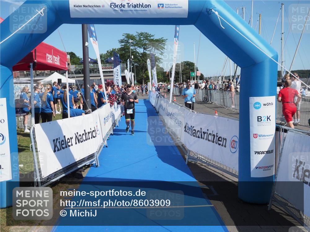 17.08.2025 - KN Förde Triathlon 2025 MichiJ http://msf.ph/oto/8603909 17.08.2025 12:20:46 Laufen 302 meine-sportfotos.de