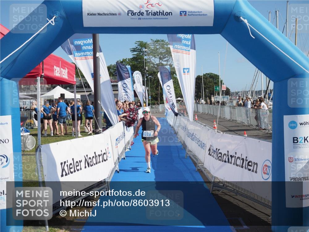 17.08.2025 - KN Förde Triathlon 2025 MichiJ http://msf.ph/oto/8603913 17.08.2025 10:57:43 Laufen 207 meine-sportfotos.de