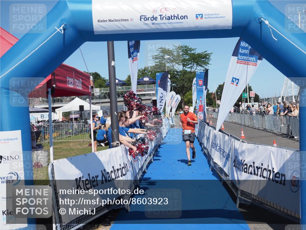 17.08.2025 - KN Förde Triathlon 2025 MichiJ http://msf.ph/oto/8603923 17.08.2025 14:18:58 Laufen 485 meine-sportfotos.de