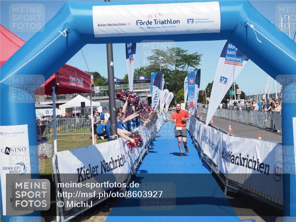 17.08.2025 - KN Förde Triathlon 2025 MichiJ http://msf.ph/oto/8603927 17.08.2025 14:18:59 Laufen 485 meine-sportfotos.de