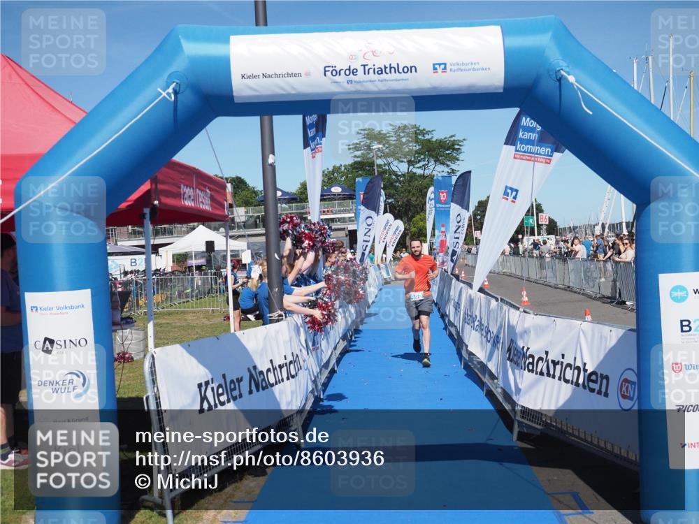 17.08.2025 - KN Förde Triathlon 2025 MichiJ http://msf.ph/oto/8603936 17.08.2025 14:18:59 Laufen 485 meine-sportfotos.de