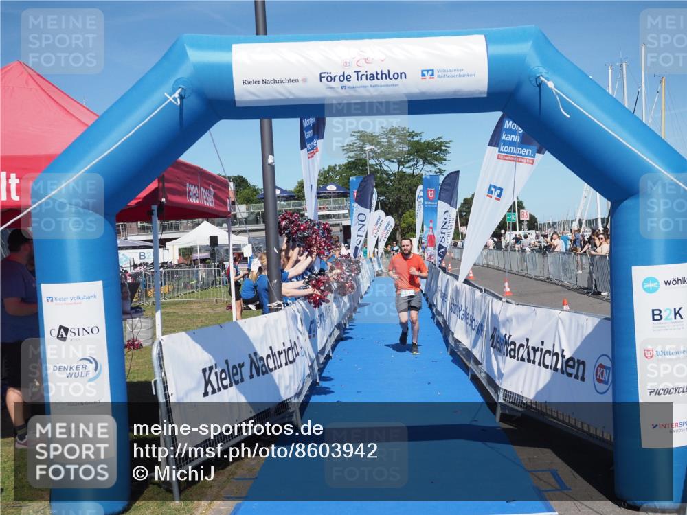17.08.2025 - KN Förde Triathlon 2025 MichiJ http://msf.ph/oto/8603942 17.08.2025 14:18:59 Laufen 485 meine-sportfotos.de