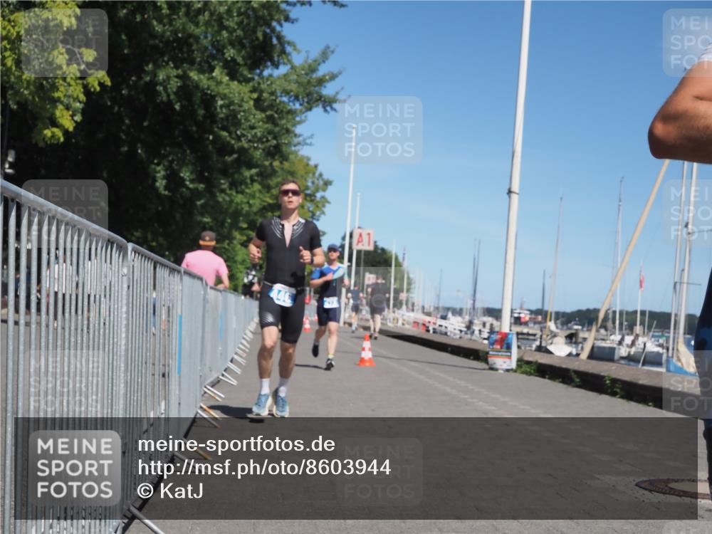 17.08.2025 - KN Förde Triathlon 2025 KatJ http://msf.ph/oto/8603944 17.08.2025 13:46:44 Laufen 416, 446, 460, 473, 493, 505, 547 meine-sportfotos.de