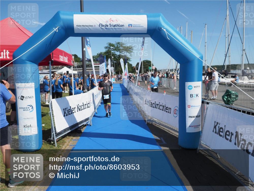 17.08.2025 - KN Förde Triathlon 2025 MichiJ http://msf.ph/oto/8603953 17.08.2025 12:20:47 Laufen 302 meine-sportfotos.de