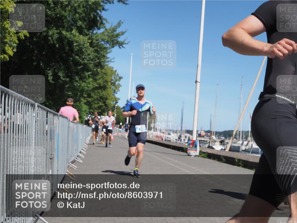 17.08.2025 - KN Förde Triathlon 2025 KatJ http://msf.ph/oto/8603971 17.08.2025 13:46:46 Laufen 416, 446, 460, 473, 493, 502 meine-sportfotos.de
