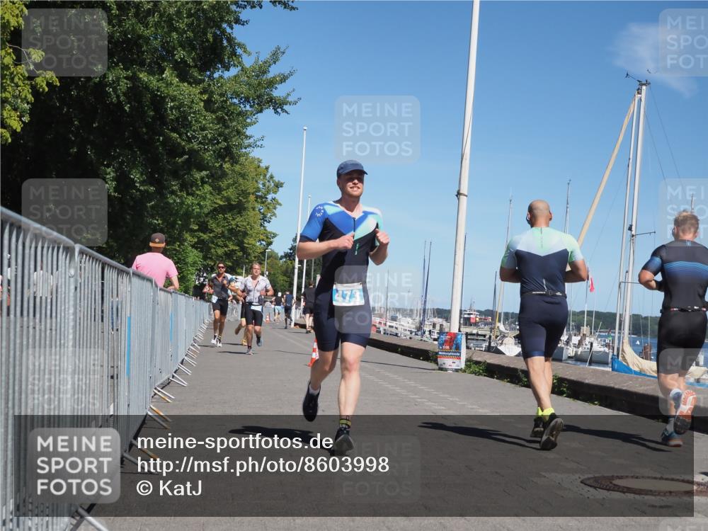 17.08.2025 - KN Förde Triathlon 2025 KatJ http://msf.ph/oto/8603998 17.08.2025 13:46:47 Laufen 446, 460, 473, 493, 502 meine-sportfotos.de