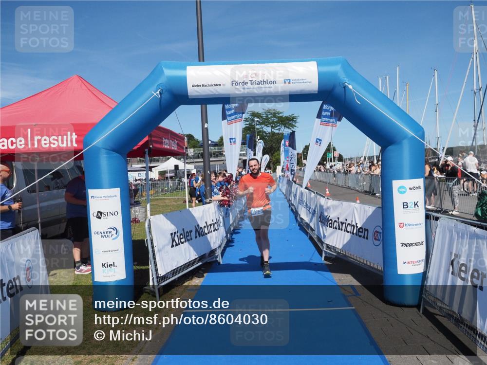 17.08.2025 - KN Förde Triathlon 2025 MichiJ http://msf.ph/oto/8604030 17.08.2025 14:19:01 Laufen 485 meine-sportfotos.de