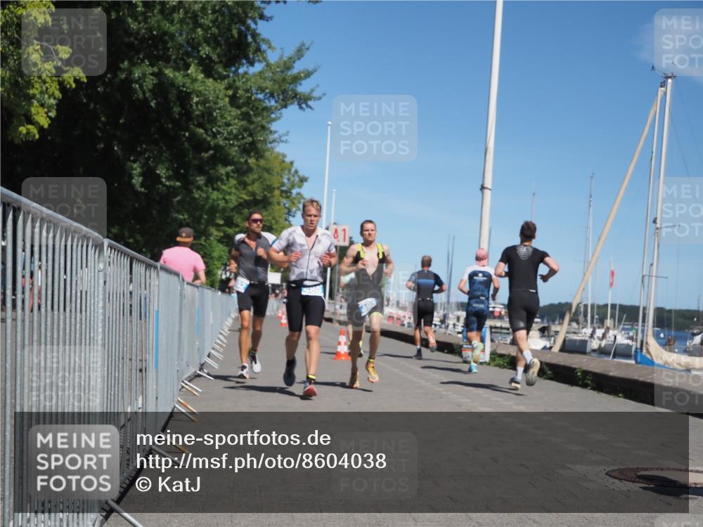 17.08.2025 - KN Förde Triathlon 2025 KatJ http://msf.ph/oto/8604038 17.08.2025 13:46:51 Laufen 460, 473, 493, 502 meine-sportfotos.de