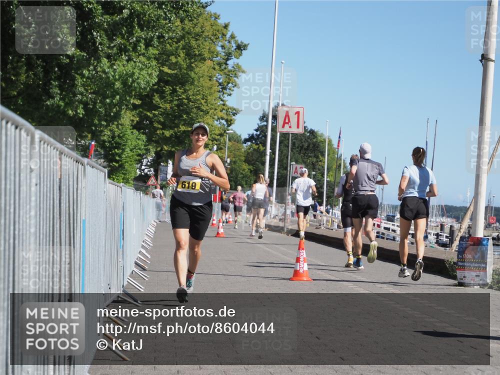 17.08.2025 - KN Förde Triathlon 2025 KatJ http://msf.ph/oto/8604044 17.08.2025 11:57:03 Laufen 619 meine-sportfotos.de