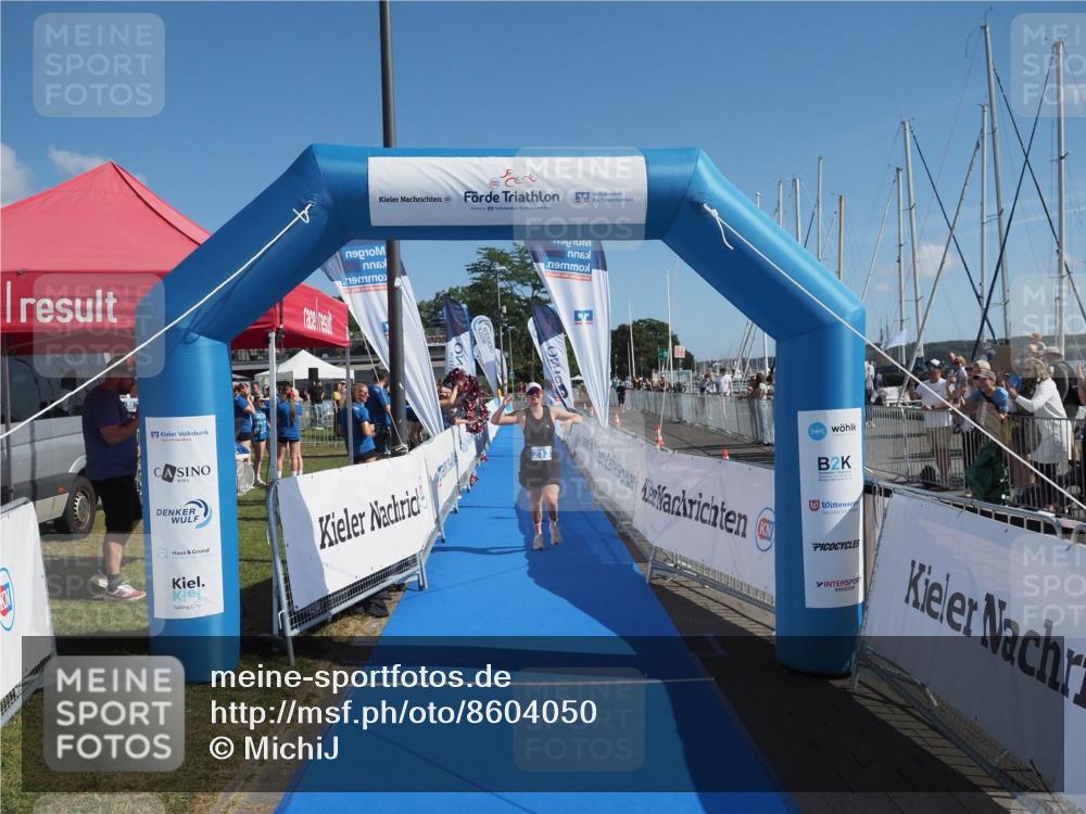 17.08.2025 - KN Förde Triathlon 2025 MichiJ http://msf.ph/oto/8604050 17.08.2025 11:00:16 Laufen 213 meine-sportfotos.de