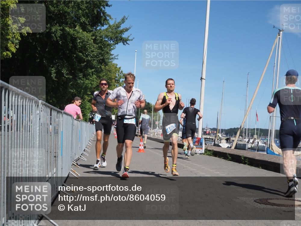 17.08.2025 - KN Förde Triathlon 2025 KatJ http://msf.ph/oto/8604059 17.08.2025 13:46:52 Laufen 460, 493, 502, 506 meine-sportfotos.de