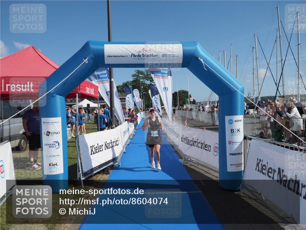 17.08.2025 - KN Förde Triathlon 2025 MichiJ http://msf.ph/oto/8604074 17.08.2025 11:00:16 Laufen 213 meine-sportfotos.de