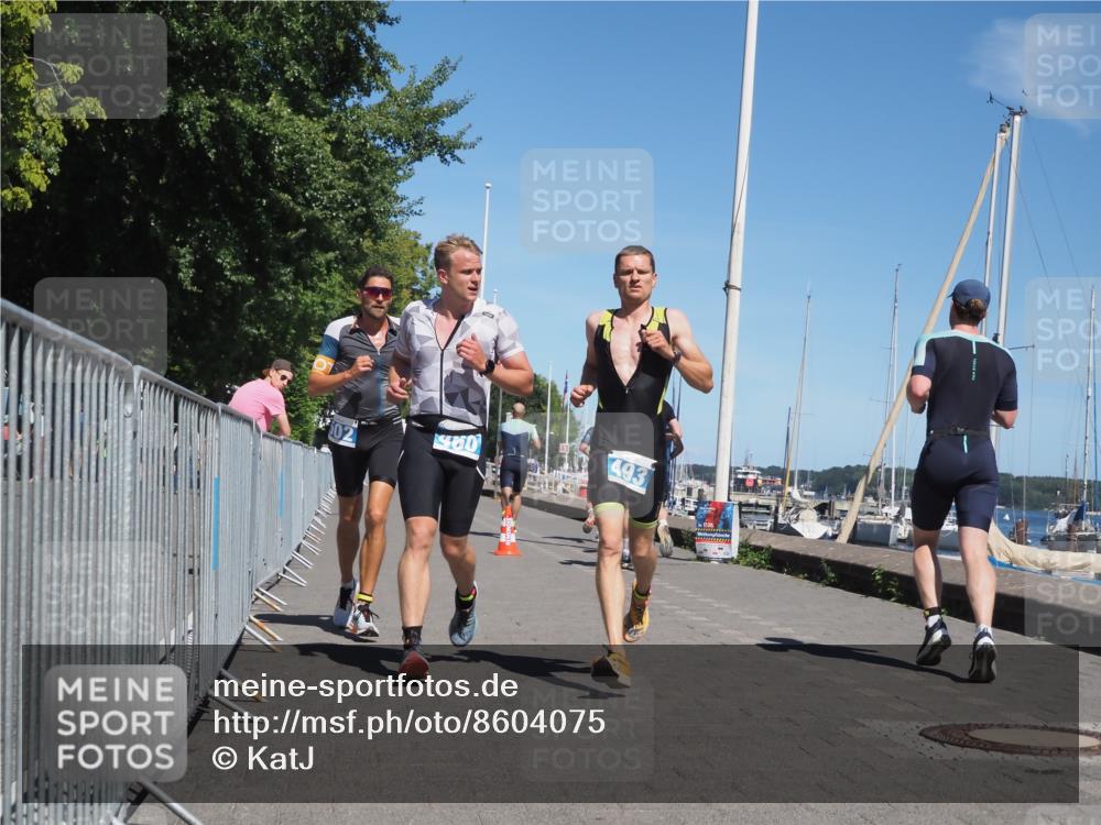 17.08.2025 - KN Förde Triathlon 2025 KatJ http://msf.ph/oto/8604075 17.08.2025 13:46:52 Laufen 460, 493, 502, 506 meine-sportfotos.de