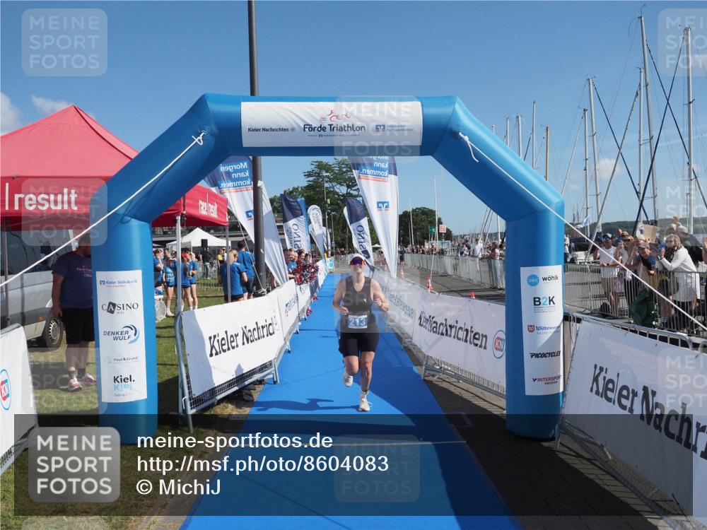 17.08.2025 - KN Förde Triathlon 2025 MichiJ http://msf.ph/oto/8604083 17.08.2025 11:00:17 Laufen 213 meine-sportfotos.de