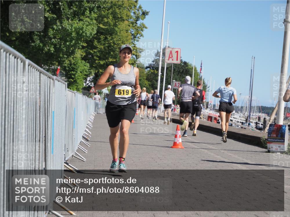 17.08.2025 - KN Förde Triathlon 2025 KatJ http://msf.ph/oto/8604088 17.08.2025 11:57:04 Laufen 619 meine-sportfotos.de