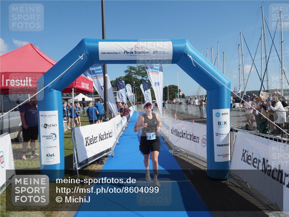 17.08.2025 - KN Förde Triathlon 2025 MichiJ http://msf.ph/oto/8604099 17.08.2025 11:00:17 Laufen 213 meine-sportfotos.de