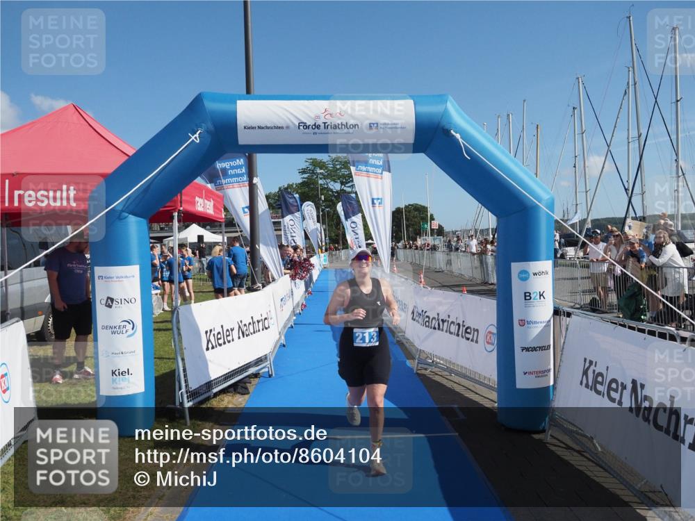17.08.2025 - KN Förde Triathlon 2025 MichiJ http://msf.ph/oto/8604104 17.08.2025 11:00:17 Laufen 213 meine-sportfotos.de