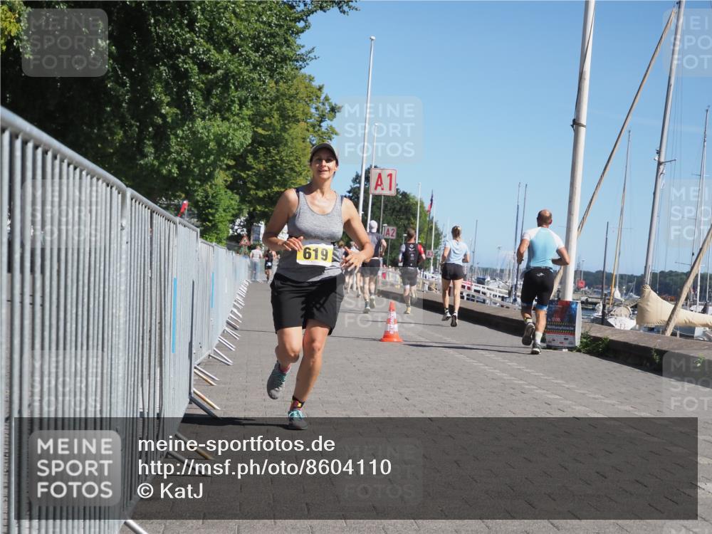 17.08.2025 - KN Förde Triathlon 2025 KatJ http://msf.ph/oto/8604110 17.08.2025 11:57:05 Laufen 619 meine-sportfotos.de
