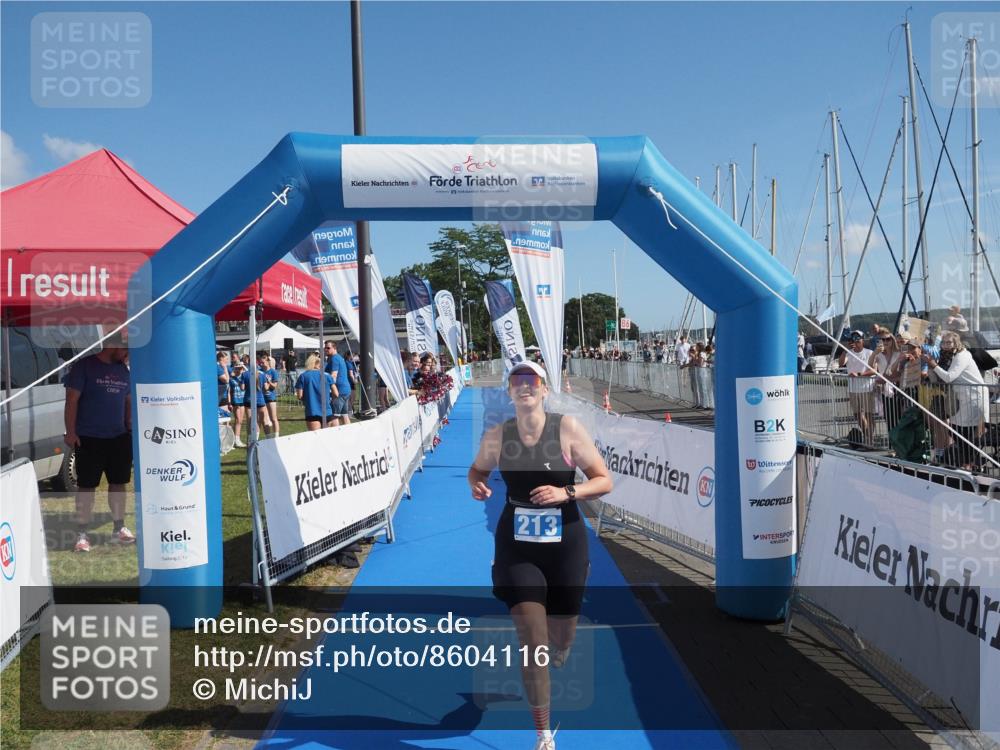 17.08.2025 - KN Förde Triathlon 2025 MichiJ http://msf.ph/oto/8604116 17.08.2025 11:00:18 Laufen 213 meine-sportfotos.de