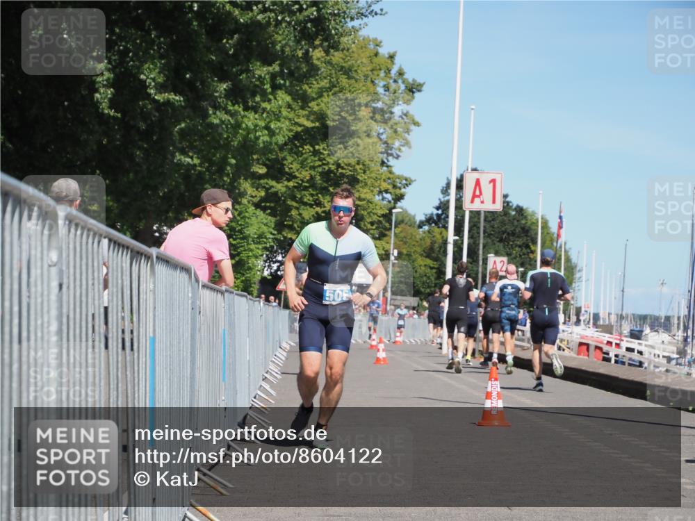17.08.2025 - KN Förde Triathlon 2025 KatJ http://msf.ph/oto/8604122 17.08.2025 13:46:58 Laufen 506 meine-sportfotos.de