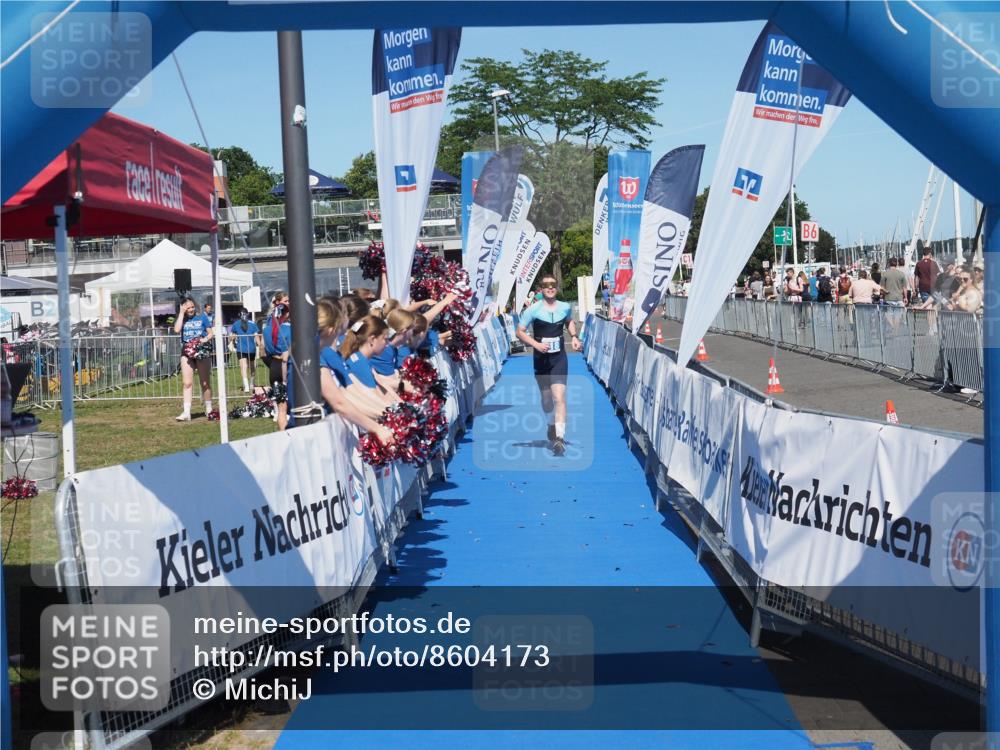 17.08.2025 - KN Förde Triathlon 2025 MichiJ http://msf.ph/oto/8604173 17.08.2025 14:19:11 Laufen 518 meine-sportfotos.de