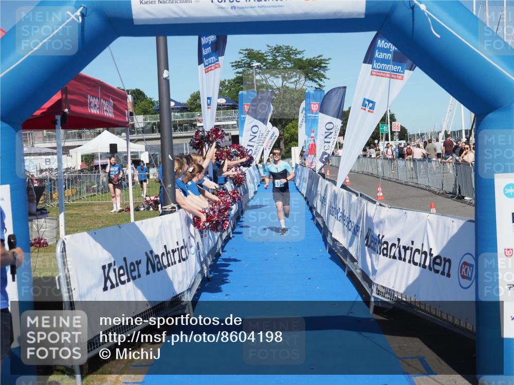 17.08.2025 - KN Förde Triathlon 2025 MichiJ http://msf.ph/oto/8604198 17.08.2025 14:19:12 Laufen 518 meine-sportfotos.de