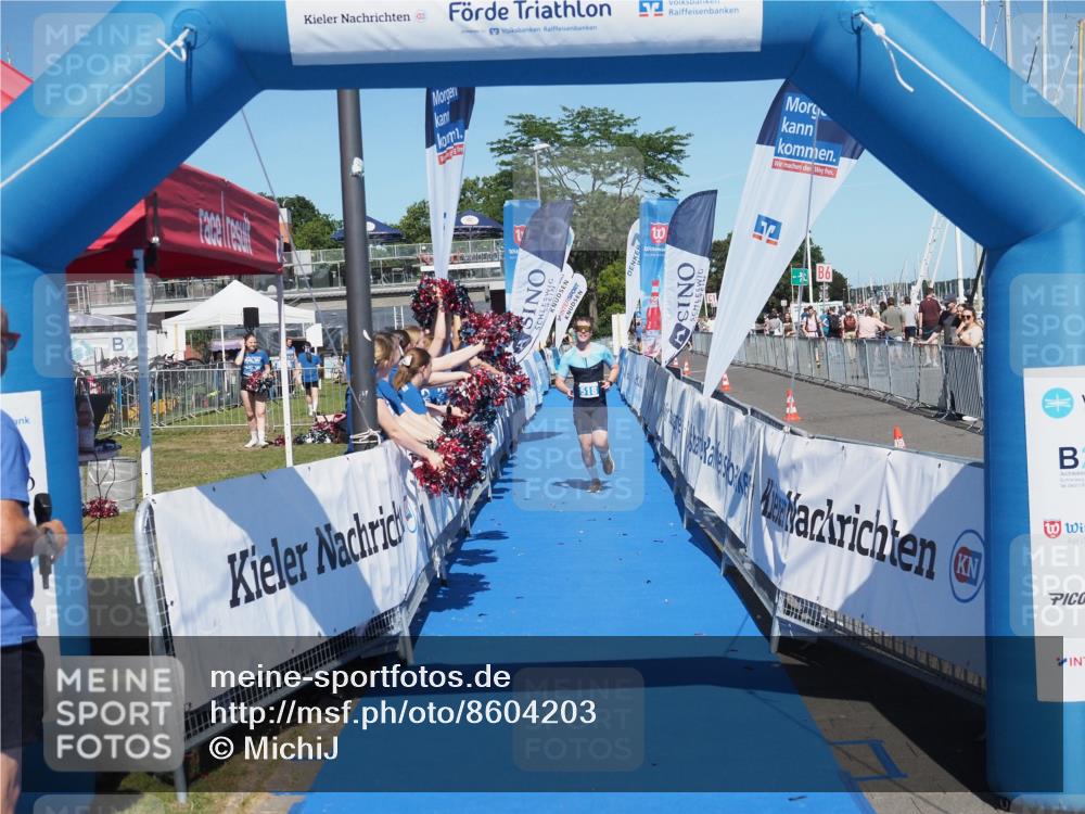 17.08.2025 - KN Förde Triathlon 2025 MichiJ http://msf.ph/oto/8604203 17.08.2025 14:19:12 Laufen 518 meine-sportfotos.de