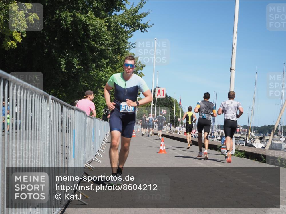 17.08.2025 - KN Förde Triathlon 2025 KatJ http://msf.ph/oto/8604212 17.08.2025 13:47:00 Laufen 483, 506 meine-sportfotos.de