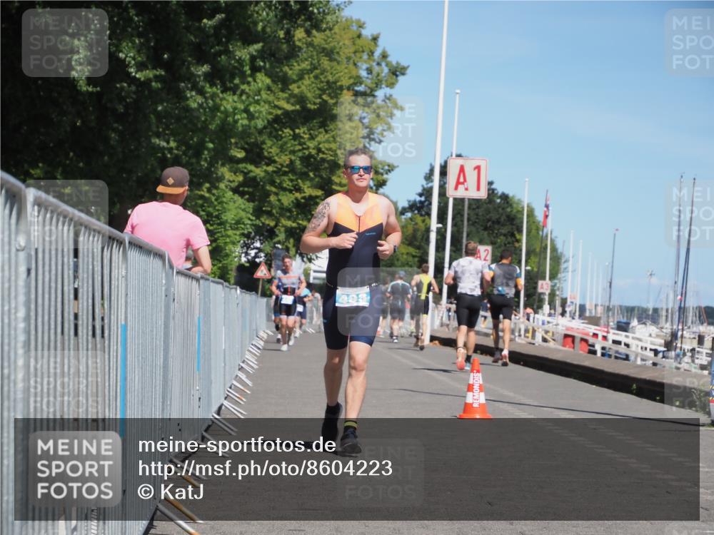 17.08.2025 - KN Förde Triathlon 2025 KatJ http://msf.ph/oto/8604223 17.08.2025 13:47:06 Laufen 483 meine-sportfotos.de