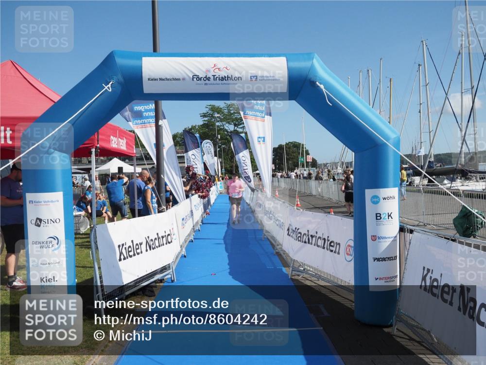 17.08.2025 - KN Förde Triathlon 2025 MichiJ http://msf.ph/oto/8604242 17.08.2025 11:02:18 Laufen 251 meine-sportfotos.de