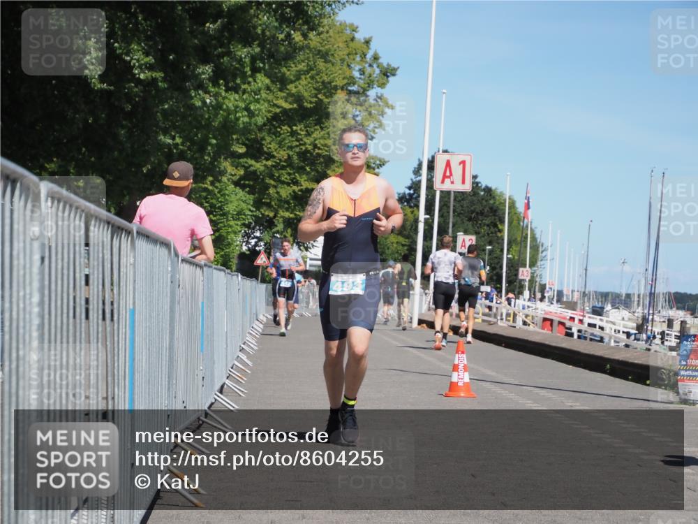 17.08.2025 - KN Förde Triathlon 2025 KatJ http://msf.ph/oto/8604255 17.08.2025 13:47:07 Laufen 483 meine-sportfotos.de