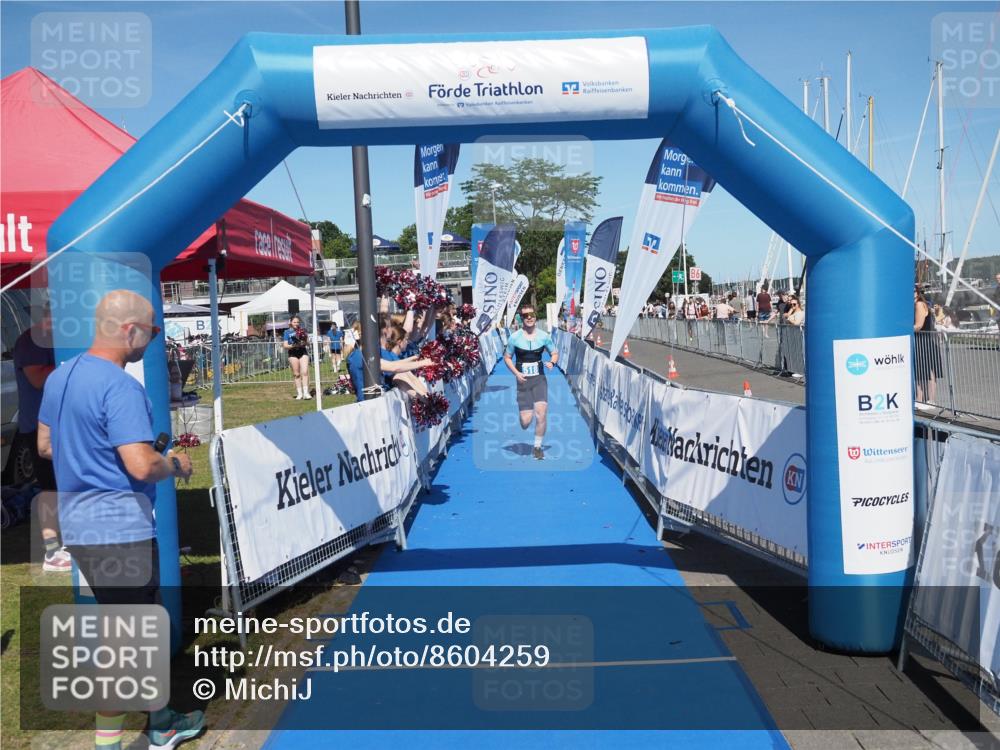17.08.2025 - KN Förde Triathlon 2025 MichiJ http://msf.ph/oto/8604259 17.08.2025 14:19:13 Laufen 518 meine-sportfotos.de
