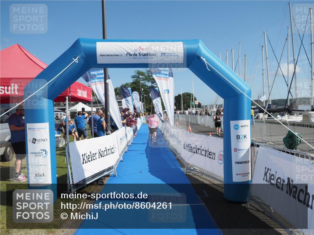 17.08.2025 - KN Förde Triathlon 2025 MichiJ http://msf.ph/oto/8604261 17.08.2025 11:02:18 Laufen 251 meine-sportfotos.de