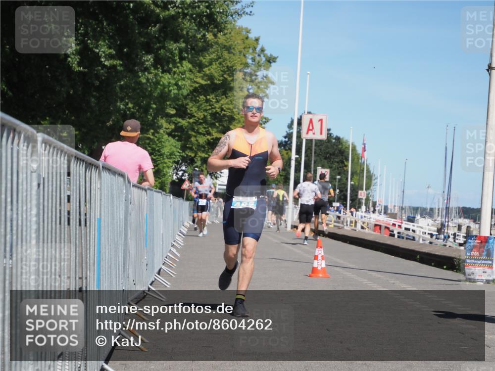 17.08.2025 - KN Förde Triathlon 2025 KatJ http://msf.ph/oto/8604262 17.08.2025 13:47:07 Laufen 483 meine-sportfotos.de