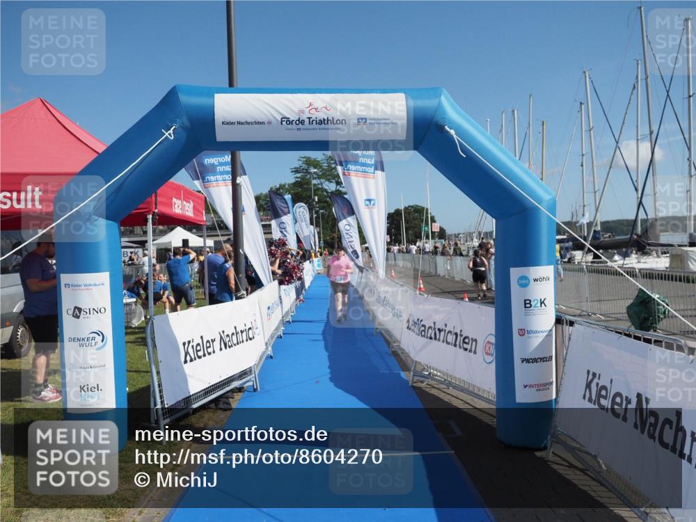 17.08.2025 - KN Förde Triathlon 2025 MichiJ http://msf.ph/oto/8604270 17.08.2025 11:02:19 Laufen 251 meine-sportfotos.de