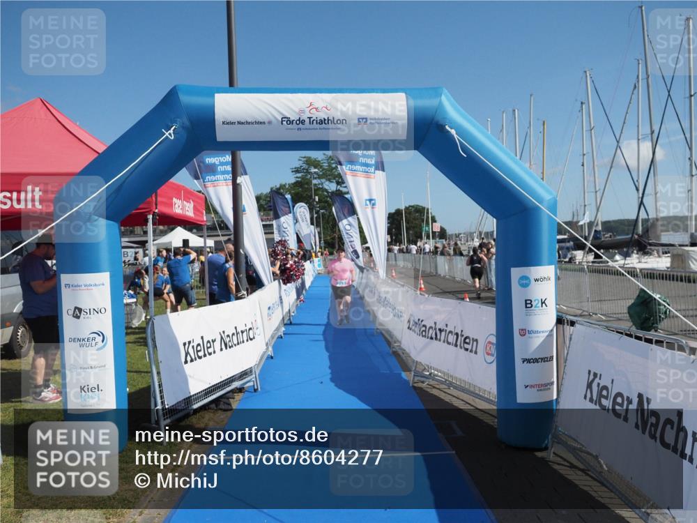 17.08.2025 - KN Förde Triathlon 2025 MichiJ http://msf.ph/oto/8604277 17.08.2025 11:02:19 Laufen 251 meine-sportfotos.de