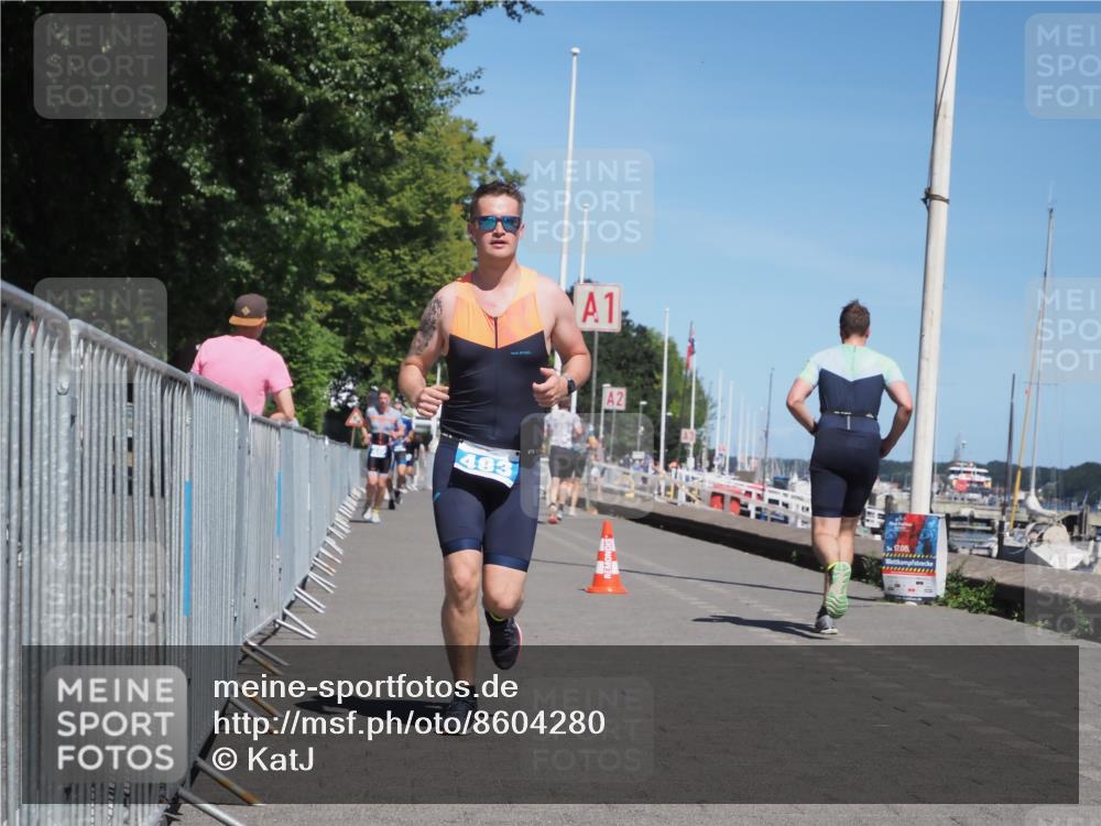 17.08.2025 - KN Förde Triathlon 2025 KatJ http://msf.ph/oto/8604280 17.08.2025 13:47:08 Laufen 483 meine-sportfotos.de