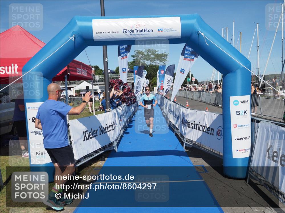 17.08.2025 - KN Förde Triathlon 2025 MichiJ http://msf.ph/oto/8604297 17.08.2025 14:19:14 Laufen 518 meine-sportfotos.de