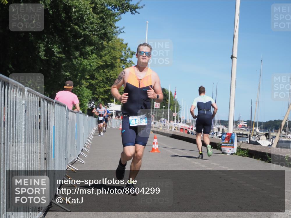 17.08.2025 - KN Förde Triathlon 2025 KatJ http://msf.ph/oto/8604299 17.08.2025 13:47:08 Laufen 483 meine-sportfotos.de