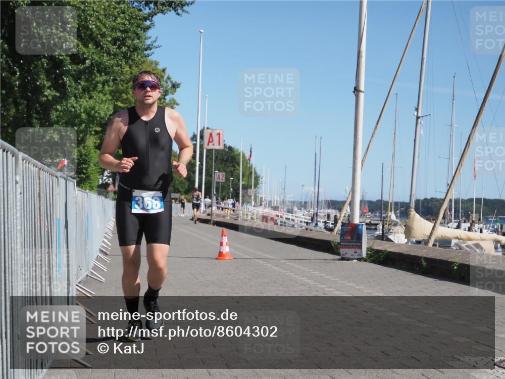 17.08.2025 - KN Förde Triathlon 2025 KatJ http://msf.ph/oto/8604302 17.08.2025 11:57:28 Laufen 368 meine-sportfotos.de