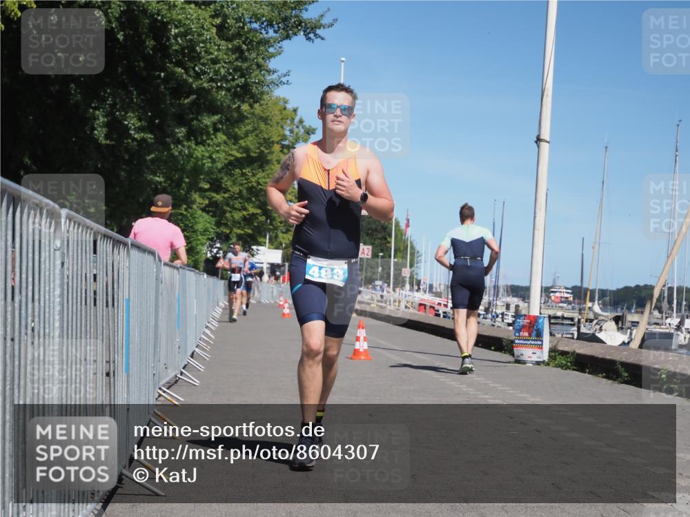 17.08.2025 - KN Förde Triathlon 2025 KatJ http://msf.ph/oto/8604307 17.08.2025 13:47:09 Laufen 483 meine-sportfotos.de